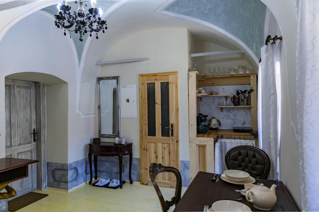 Apartman Charlotte V Dome So Studnou Na Streche Banská Štiavnica Eksteriør bilde